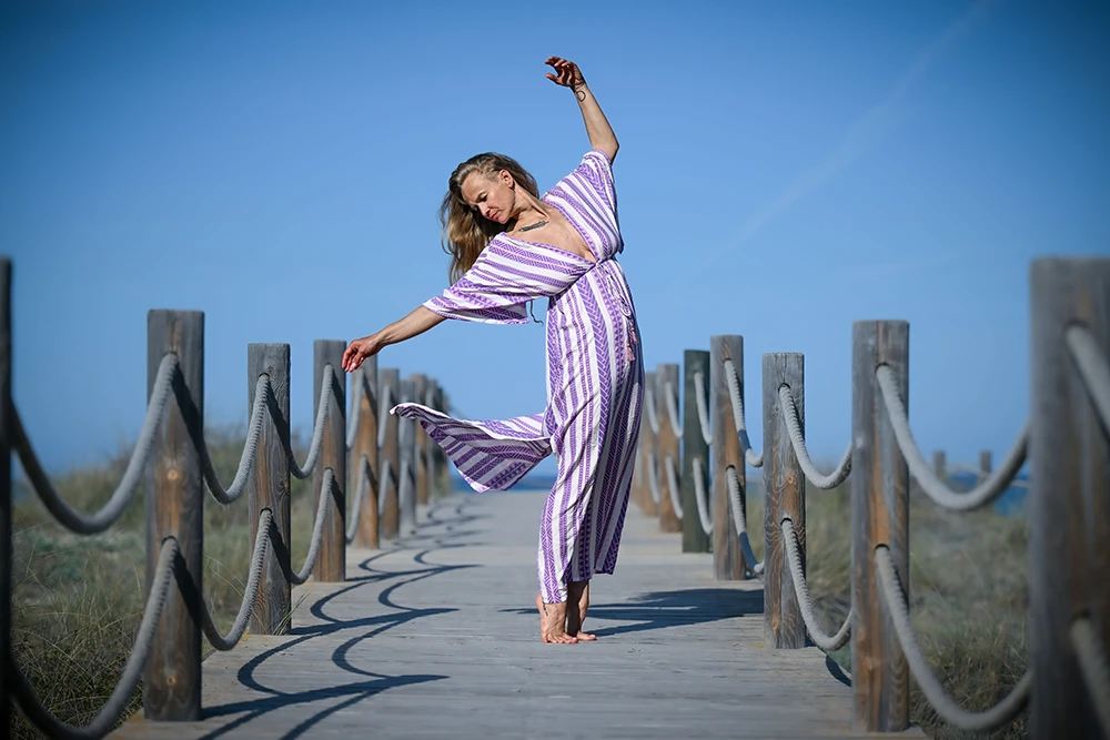 Patrycja Adaszewska na pomoście, terapia tańcem.